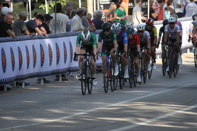 Tour de Francis Park 2025 D -LXX.jpg :: Tour de Francis Park 2025/Gateway Cup 2025 - Women's Pro CAT 1-2, 70 minutes of racing- Fast, Wide, Smooth, and FAST, the Tour de Francis Park is a series favorite. This long 1.2-mile course, is full throttle-featuring one superfast downhill turn 2 that sets up a long uphill drag to the finish. Omnium - a multiple race event in track cycling. In recent years, road racing has also adopted the term to describe multi-day races that feature three primary road races events (time trial, mass start, and criterium). USA Cycling