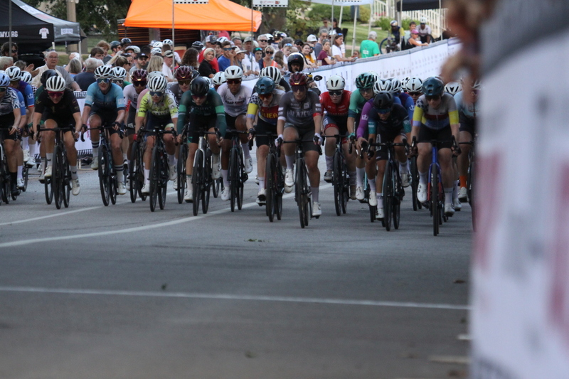 Tour de Francis Park 2025 D -LXXIX.jpg :: Tour de Francis Park 2025/Gateway Cup 2025 - Women's Pro CAT 1-2, 70 minutes of racing- Fast, Wide, Smooth, and FAST, the Tour de Francis Park is a series favorite. This long 1.2-mile course, is full throttle-featuring one superfast downhill turn 2 that sets up a long uphill drag to the finish. Omnium - a multiple race event in track cycling. In recent years, road racing has also adopted the term to describe multi-day races that feature three primary road races events (time trial, mass start, and criterium). USA Cycling