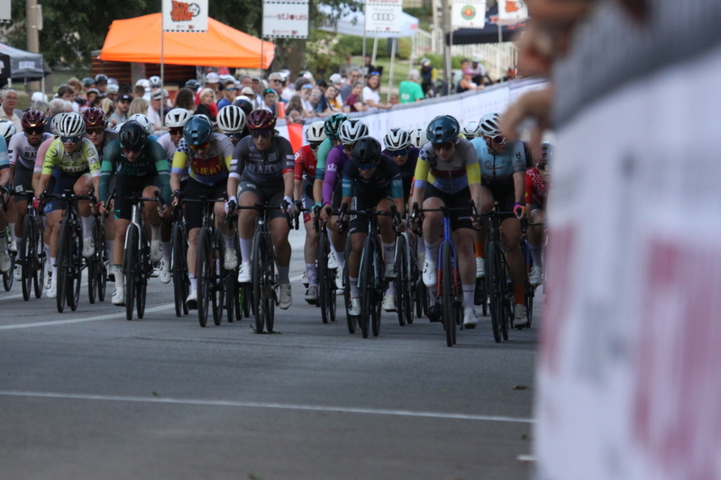 Tour de Francis Park 2025 D -LXXXI.jpg :: Tour de Francis Park 2025/Gateway Cup 2025 - Women's Pro CAT 1-2, 70 minutes of racing- Fast, Wide, Smooth, and FAST, the Tour de Francis Park is a series favorite. This long 1.2-mile course, is full throttle-featuring one superfast downhill turn 2 that sets up a long uphill drag to the finish. Omnium - a multiple race event in track cycling. In recent years, road racing has also adopted the term to describe multi-day races that feature three primary road races events (time trial, mass start, and criterium). USA Cycling