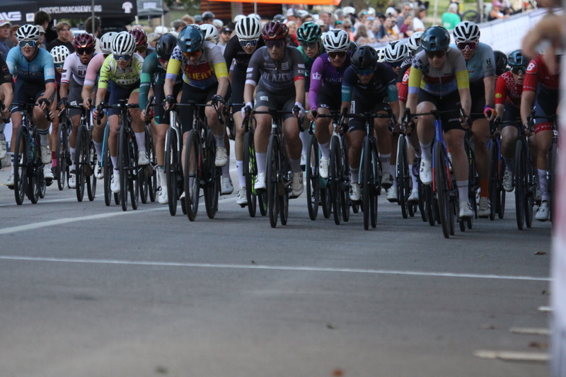 Tour de Francis Park 2025 D -LXXXII.jpg :: Tour de Francis Park 2025/Gateway Cup 2025 - Women's Pro CAT 1-2, 70 minutes of racing- Fast, Wide, Smooth, and FAST, the Tour de Francis Park is a series favorite. This long 1.2-mile course, is full throttle-featuring one superfast downhill turn 2 that sets up a long uphill drag to the finish. Omnium - a multiple race event in track cycling. In recent years, road racing has also adopted the term to describe multi-day races that feature three primary road races events (time trial, mass start, and criterium). USA Cycling
