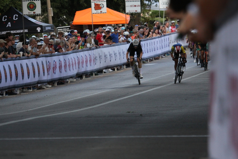 Tour de Francis Park 2025 D -LXXXVII.jpg :: Tour de Francis Park 2025/Gateway Cup 2025 - Women's Pro CAT 1-2, 70 minutes of racing- Fast, Wide, Smooth, and FAST, the Tour de Francis Park is a series favorite. This long 1.2-mile course, is full throttle-featuring one superfast downhill turn 2 that sets up a long uphill drag to the finish. Omnium - a multiple race event in track cycling. In recent years, road racing has also adopted the term to describe multi-day races that feature three primary road races events (time trial, mass start, and criterium). USA Cycling