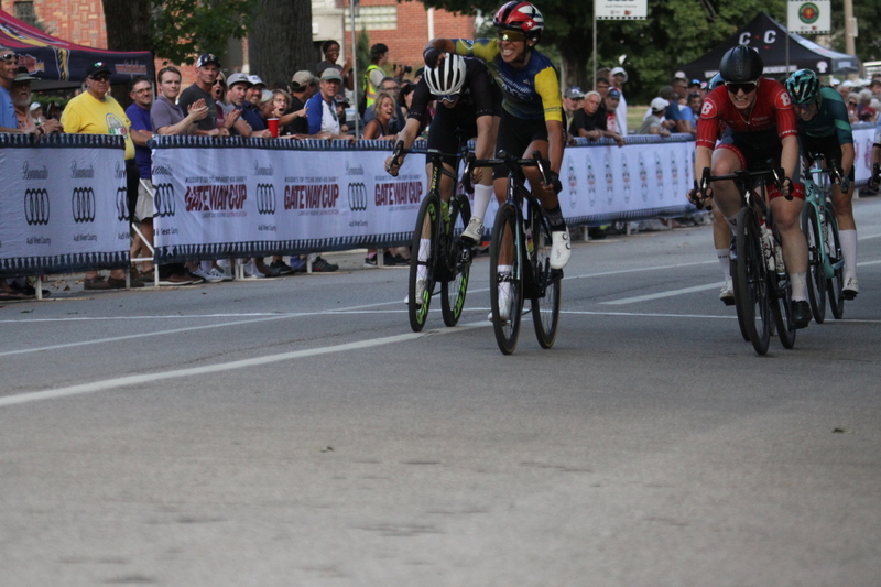 Tour de Francis Park 2025 D -LXXXXVI.jpg :: Tour de Francis Park 2025/Gateway Cup 2025 - Women's Pro CAT 1-2 70 Minutes of racing - Winner Marlies Majias -Team Virginia BlueRidge Twenty24 - Fast, Wide, Smooth, and FAST, the Tour de Francis Park is a series favorite. This long 1.2-mile course is full throttle-featuring one super-fast downhill turn 2 that sets up a long uphill drag to the finish. 