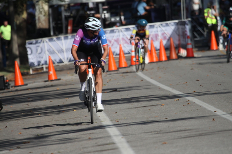 Tour de Francis Park 2025 D -XXXVII.jpg :: Tour de Francis Park 2025/Gateway Cup 2025 - Women's Pro 1/2 70 Minutes of racing - Fast, Wide, Smooth, and FAST, the Tour de Francis Park is a series favorite. This long 1.2-mile course, is full throttle-feature one super-fast downhill Turn 2 that sets up a long uphill drag to the finish. -Gateway Cup webpage - A criterium, or crit, is a bike race consisting of several laps around a closed circuit, the length of each lap or ranging from about 400 meters to 10,000 meters. (Criterium webpage)