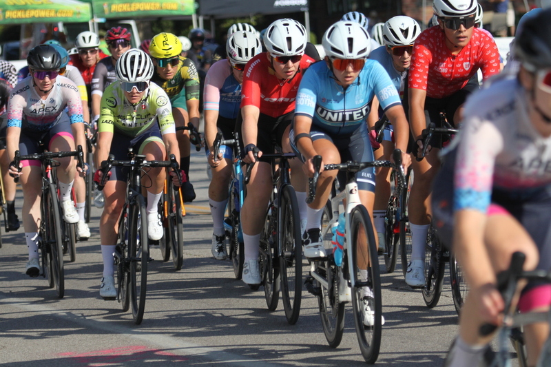 Tour de Francis Park 2025 D -XXXXIX.jpg :: Tour de Francis Park 2025/Gateway Cup 2025 - Women's Pro 1/2 70 Minutes of racing - Fast, Wide, Smooth, and FAST, the Tour de Francis Park is a series favorite. This long 1.2-mile course, is full throttle-feature one super-fast downhill Turn 2 that sets up a long uphill drag to the finish. -Gateway Cup webpage - A criterium, or crit, is a bike race consisting of several laps around a closed circuit, the length of each lap or ranging from about 400 meters to 10,000 meters. (Criterium webpage)