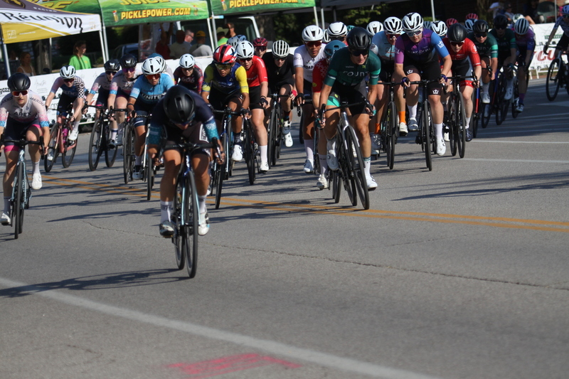 Tour de Francis Park 2025 D -XXXXVII.jpg :: Tour de Francis Park 2025/Gateway Cup 2025 - Women's Pro 1/2 70 Minutes of racing - Fast, Wide, Smooth, and FAST, the Tour de Francis Park is a series favorite. This long 1.2-mile course, is full throttle-feature one super-fast downhill Turn 2 that sets up a long uphill drag to the finish. -Gateway Cup webpage - A criterium, or crit, is a bike race consisting of several laps around a closed circuit, the length of each lap or ranging from about 400 meters to 10,000 meters. (Criterium webpage)
