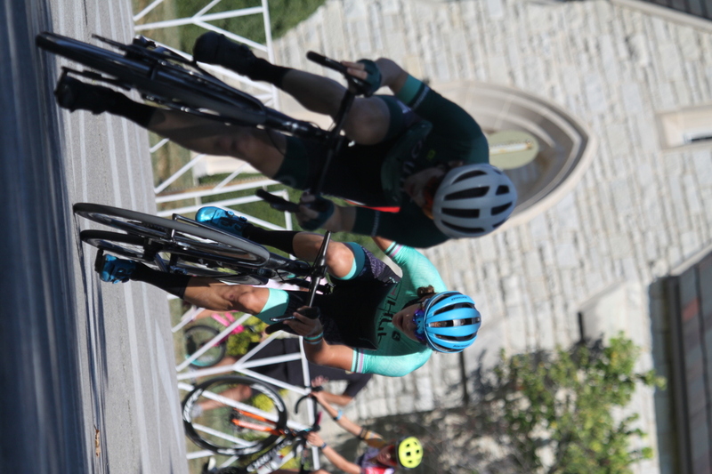 Tour de Francis Park 2025 LIV.jpg :: Tour de Francis Park 2025/Gateway Cup 2025 - August 30, 2025 Juniors A (13-14,15-16,17-18) for 25-Minutes. Fast, wide, smooth, and Fast, the Tour de Francis Park is a series favorite. This long, 1.2-mile course, is full throttle-featuring one super-fast downhill turn 2 that sets up a long uphill drag to the finish. USA Cycling 