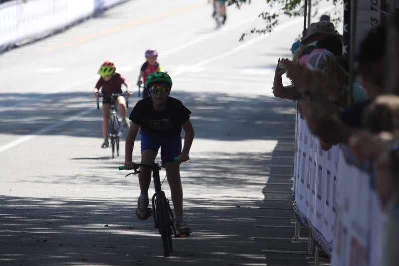 Tour de Francis Park 2025 XXXIII.jpg :: Tour de Francis Park 2025/Gateway Cup 2025 Juniors B (9-12, 13-14) 1015am 25 minutes, Tour de Francis Park! Francis Park, Namaed after David Rowland Francis-President of the Louisiana Purchase Exposition (the 1904 World's Fair) is known for it's wide, tree lined streets and for having beautiful churches on every corner. Today the St. Louis Hills Neighborhood shocases Gingerbread bungalows, stately homes and some of the tidiest landscaping in the St. Louis. USA Cycling