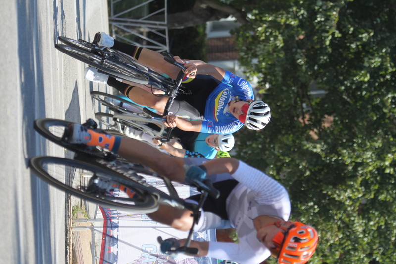Tour de Francis Park 2025 XXXXVIII.jpg :: Tour de Francis Park 2025/Gateway Cup 2025 - August 30, 2025 Juniors A (13-14,15-16,17-18) for 25-Minutes. Fast, wide, smooth, and Fast, the Tour de Francis Park is a series favorite. This long, 1.2-mile course, is full throttle-featuring one super-fast downhill turn 2 that sets up a long uphill drag to the finish. USA Cycling 
