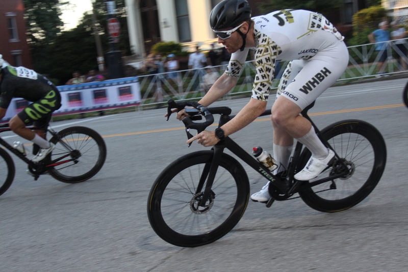 Tour de Lafayette 2025 B -LXXXXIV.jpg :: Tour de Lafayette 2025/Gateway Cup 2025 Men's Masters 40+ CAT 1-4 50 minute race. The race was held in South St. Louis City, Missouri, USA at Lafayette Square Park. A criterium, or crit, is a bike race consisting of several laps around a closed circuit, the length of each lap or ranging from about 400 meter to 10,000 meter. Tour de Lafayette is a flat, wide-open 0.9-mile course with four 90-degree turns. USA Cycling