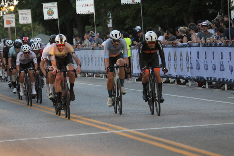 Tour de Lafayette 2025 B -LXXXXVII.jpg :: Tour de Lafayette 2025/Gateway Cup 2025 Men's Masters 40+ CAT 1-4 50 minute race. The race was held in South St. Louis City, Missouri, USA at Lafayette Square Park. A criterium, or crit, is a bike race consisting of several laps around a closed circuit, the length of each lap or ranging from about 400 meter to 10,000 meter. Tour de Lafayette is a flat, wide-open 0.9-mile course with four 90-degree turns. USA Cycling