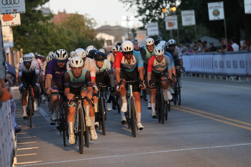 Tour de Lafayette 2025 B -LXXXXVIII.jpg :: Tour de Lafayette 2025/Gateway Cup 2025 Men's Masters 40+ CAT 1-4 50 minute race. The race was held in South St. Louis City, Missouri, USA at Lafayette Square Park. A criterium, or crit, is a bike race consisting of several laps around a closed circuit, the length of each lap or ranging from about 400 meter to 10,000 meter. Tour de Lafayette is a flat, wide-open 0.9-mile course with four 90-degree turns. USA Cycling