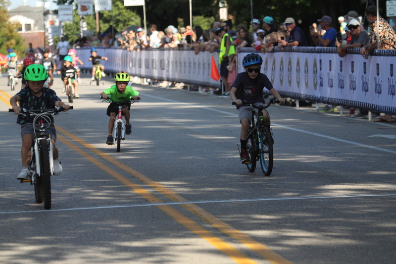 Tour de Lafayette 2025 B -XXVIII.jpg :: Tour de Lafayette 2025/Gateway Cup 2025 at Lafayette Square Park in South St. Louis City, Missouri USA. There is a break in the adult racing for the kid's sprints. The races start with tricycles and Big Wheels and end with 12- and 13-year-olds. Some of these kids are the future of Criterium and Road cycling. USA Cycling. 
