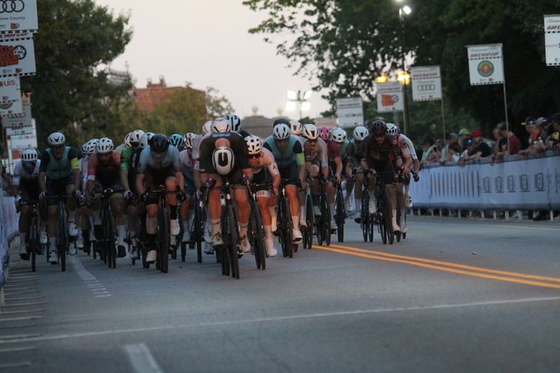 Tour de Lafayette 2025 C -IV.jpg :: Tour de Lafayette 2025/Gateway Cup 2025 Men's Masters 40+ CAT 1-4 50 minute race. The race was held in South St. Louis City, Missouri, USA at Lafayette Square Park. A criterium, or crit, is a bike race consisting of several laps around a closed circuit, the length of each lap or ranging from about 400 meter to 10,000 meter. Tour de Lafayette is a flat, wide-open 0.9-mile course with four 90-degree turns. USA Cycling