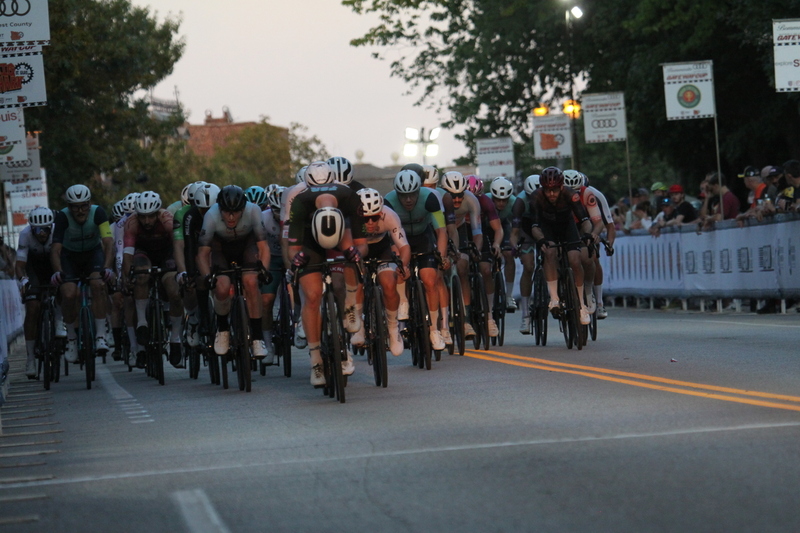 Tour de Lafayette 2025 C -V.jpg :: Tour de Lafayette 2025/Gateway Cup 2025 Men's Masters 40+ CAT 1-4 50 minute race. The race was held in South St. Louis City, Missouri, USA at Lafayette Square Park. A criterium, or crit, is a bike race consisting of several laps around a closed circuit, the length of each lap or ranging from about 400 meter to 10,000 meter. Tour de Lafayette is a flat, wide-open 0.9-mile course with four 90-degree turns. USA Cycling