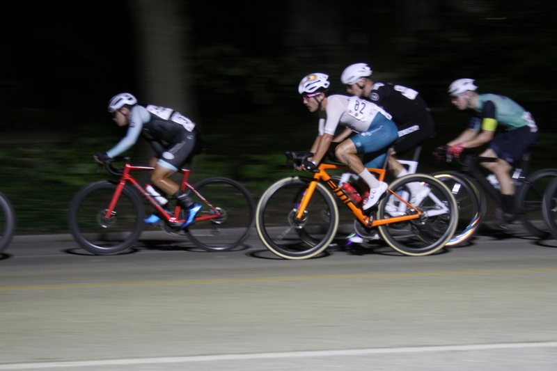 Tour de Lafayette 2025 D -CII.jpg :: Tour de Lafayette 2025/Gateway Cup 2025, Men's Pro CAT 1 70-minutes of racing - A Criterium, or Crit, is a bike race consisting of several laps around a closed circuit, the length of each lap or ranging from about 400 meters to 10,000 meters. The Lafayette neighborhood is one of the oldest in St. Louis and boasts the city's first public park created by ordinance 1836, the park was named in honor of Marquis de Lafayette, a French Stateman who served at a volunteer under George Washington during the American Revolution. -Gateway Cup Website- 0.9-mile course with four 90-degree turns. August, 29th, 2025 850pm, USA Cycling