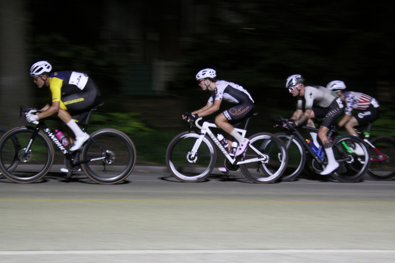 Tour de Lafayette 2025 D -CIII.jpg :: Tour de Lafayette 2025/Gateway Cup 2025, Men's Pro CAT 1 70-minutes of racing - A Criterium, or Crit, is a bike race consisting of several laps around a closed circuit, the length of each lap or ranging from about 400 meters to 10,000 meters. The Lafayette neighborhood is one of the oldest in St. Louis and boasts the city's first public park created by ordinance 1836, the park was named in honor of Marquis de Lafayette, a French Stateman who served at a volunteer under George Washington during the American Revolution. -Gateway Cup Website- 0.9-mile course with four 90-degree turns. August, 29th, 2025 850pm, USA Cycling
