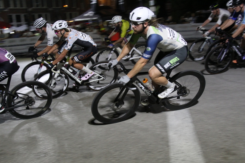 Tour de Lafayette 2025 D -LXXXIX.jpg :: Tour de Lafayette 2025/Gateway Cup 2025 - Men's Pro CAT 1, August 29th 2025, The Lafayette Square neighborhood and business district as the first leg of the Gateway Cup gets underway in St. Louis first historic district, this nighttime criterium will take place under the lights on a flat, wide-open 0.9-mile course with four 90-degree turns. USA Cycling, Men's Cycling