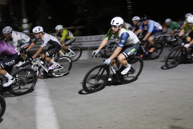 Tour de Lafayette 2025 D -LXXXVIII.jpg :: Tour de Lafayette 2025/Gateway Cup 2025 - Men's Pro CAT 1, August 29th 2025, The Lafayette Square neighborhood and business district as the first leg of the Gateway Cup gets underway in St. Louis first historic district, this nighttime criterium will take place under the lights on a flat, wide-open 0.9-mile course with four 90-degree turns. USA Cycling, Men's Cycling