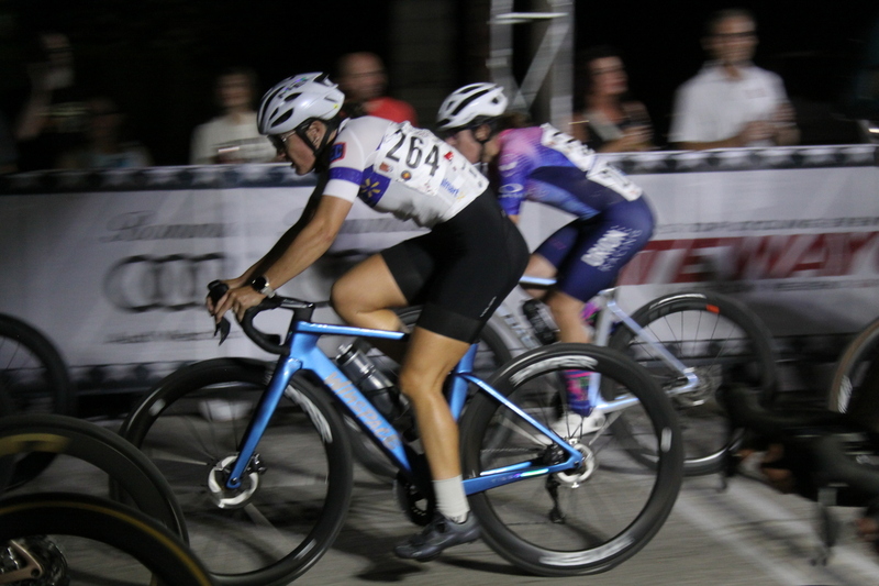 Tour de Lafayette 2025 D -XXXVI.jpg :: Tour de Lafayette 2025/Gateway Cup 2025 in South St. Louis City, Missouri, USA at Lafayette Square Park on 0.9-mile course around Lafayette Sqaure Park. Women's Pros Cycling CAT 1,2. Stop 6- Bommarito Audi West County Gateway Cup, Four days of racing over Labor Day Weekend, The Bommarito Audi West County Gateway Cup feature four of St. Louis Signature neighborhoods and the final stage of the American Criterium Cup at the Classic Giro della Montagna Criterium. USA Cycling