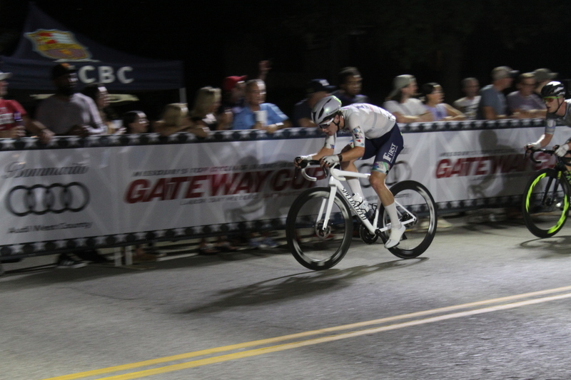Tour de Lafayette 2025 E -XXI.jpg :: Tour de Lafayette 2025/Gateway Cup 2025 Criterium racing is not known for using the Big Sprocket (Chainring) but every bicyclists rides differently. On a closed course a cyclists may only use the small sprocket (chainring). Though criteriums may vary in length a closed circiut course is used in sizes ranging from 400 meters to 10,000 meters. a 10,000 meter course the Big Sprocket is most likely used if there are stretches that run 2.5 miles of more. Men's Pro CAT 1, 70-minutes of racing. - The Lafayette Square neighborhood is one the oldest in St. Louis and boasts the City's first public park. Created by ordiance 1836, the park was named in honor of Marquis de Lafayette, a French Staeman who served as a volunteer under George Washington during the American Revolution. - Gateway Cup Website- 0.9-mile course with four 90-degree turns. USA Cycling, Tour de Lafayette Criterium 