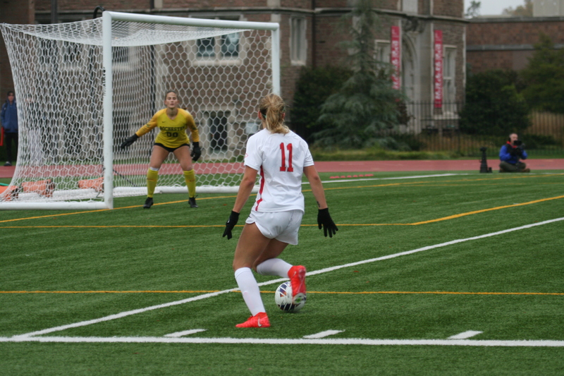 Wash U (Bears) vs University of Rochester Womens Soccer 2023 A -XXV.jpg :: Wash U (Bears) vs University of Rochester, NY at Francis Olympic Field in St. Louis, Missouri, USA. NCAA Womens Soccer at a Division III match up in St. Louis, Missouri, USA.