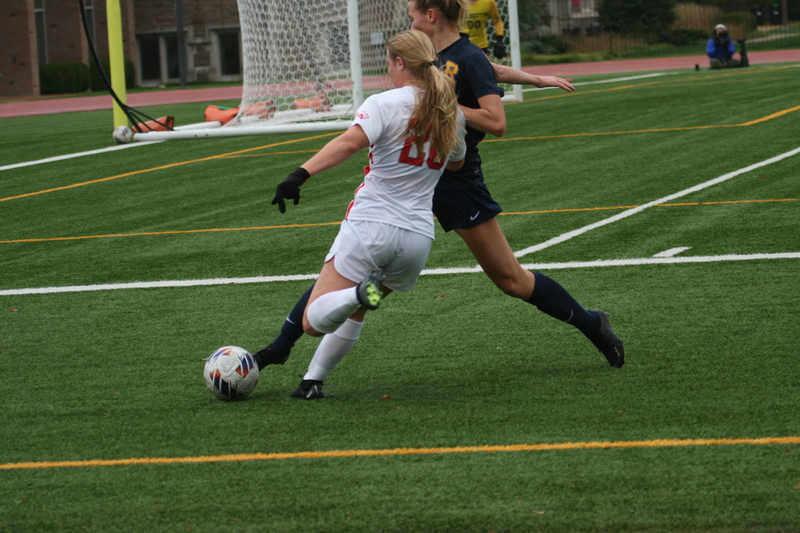 Wash U (Bears) vs University of Rochester Womens Soccer 2023 LXXIV.jpg :: Women's soccer at Francis Olympic Field at Wash U St. Louis campus. Wash U (Bears) vs University of Rochester. It's a Division III match up. Wash U is in the CCIW College Conference of Illinois Wisconsin. St. Louis, Missouri, USA. UAA, NCAA 