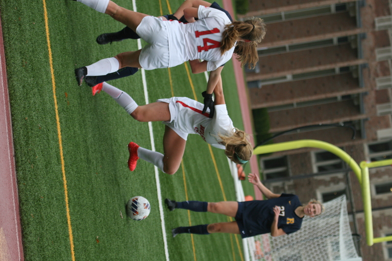 Wash U (Bears) vs University of Rochester Womens Soccer 2023 LXXXV.jpg :: Women's soccer at Francis Olympic Field at Wash U St. Louis campus. Wash U (Bears) vs University of Rochester. It's a Division III match up. Wash U is in the CCIW College Conference of Illinois Wisconsin. St. Louis, Missouri, USA. UAA, NCAA 