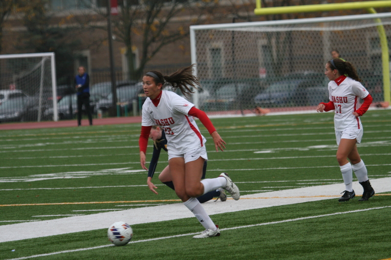 Wash U (Bears) vs University of Rochester Womens Soccer 2023 XXXIX.jpg :: Wash U (Bears) vs University of Rochester 2023 at Francis Olympic Field in St. Louis, Missouri, USA. This a Division III NCAA match up of lady's soccer. Wash U is in the College Conference of Illinois Wisconsin.  