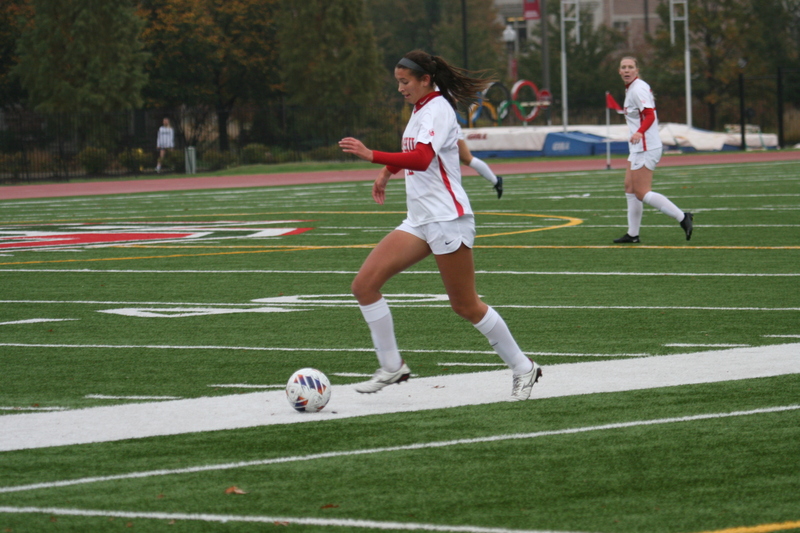 Wash U (Bears) vs University of Rochester Womens Soccer 2023 XXXXIII.jpg :: Wash U (Bears) vs University of Rochester 2023 at Francis Olympic Field in St. Louis, Missouri, USA. This a Division III NCAA match up of lady's soccer. Wash U is in the College Conference of Illinois Wisconsin.  