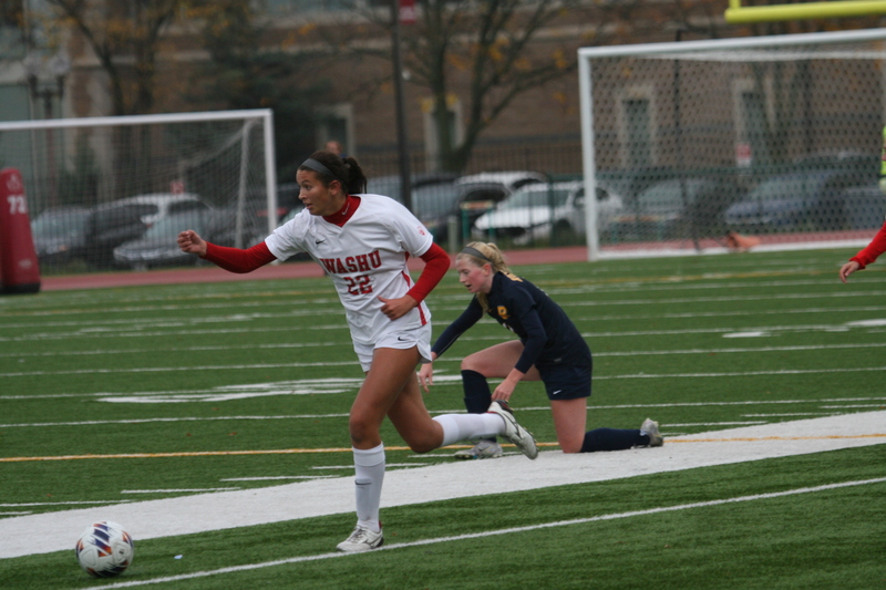 Wash U (Bears) vs University of Rochester Womens Soccers 2023 XXXX.jpg :: Wash U (Bears) vs University of Rochester 2023 at Francis Olympic Field in St. Louis, Missouri, USA. This a Division III NCAA match up of lady's soccer. Wash U is in the College Conference of Illinois Wisconsin.  