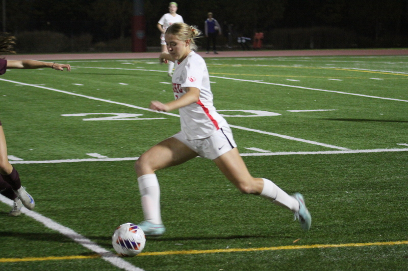 Wash U (St Louis) Womens Soccer vs University of Chicago 2025 IX.jpg :: Wash U (Bears) vs University of Chicago Womens Soccer 2025 - 11/08/2025 at 630 pm. With rain threatening the women of Wash U and Chicago played to a 1 to 1 tie. The final game of the regular season was played at Wash U's Francis Olympic Field in St. Louis, Missouri, USA. 