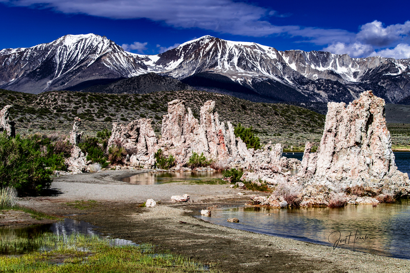 Mono Lake Tufas 4.jpg