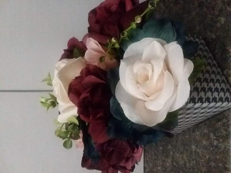 Burgundy blue pink floral box 20201029_022221.jpg