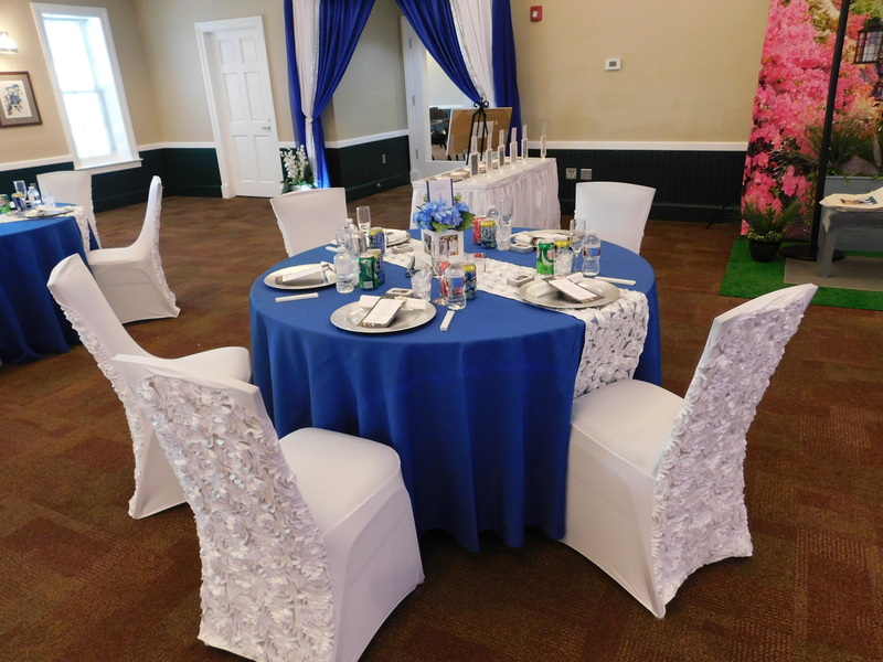 Julius Guest Table 0520021 DSCN0737.jpg