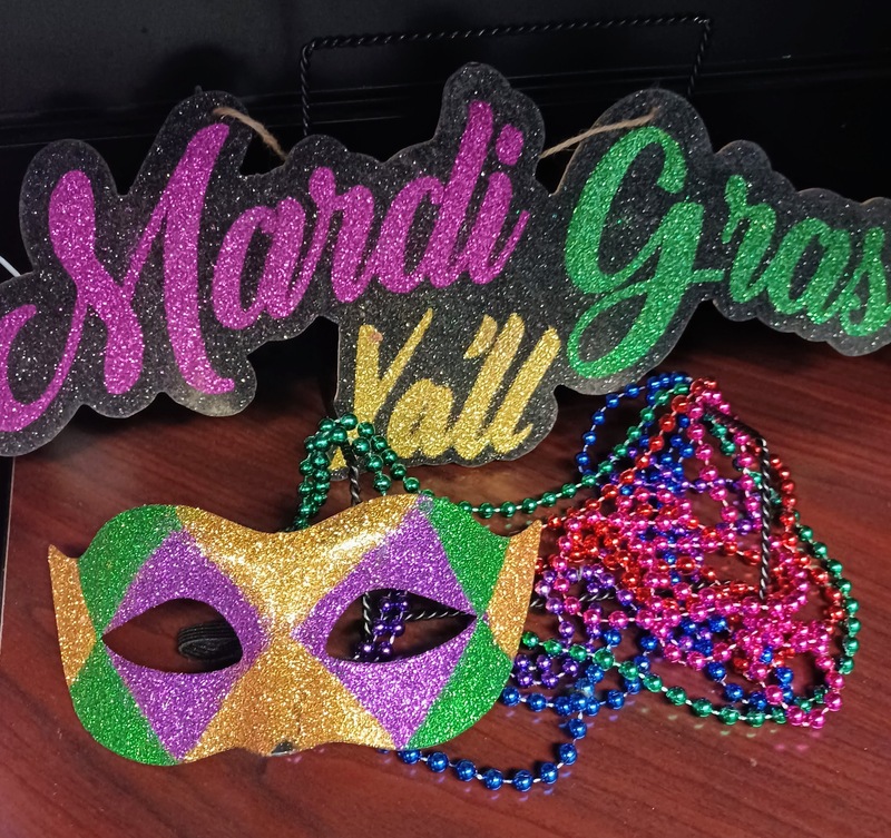 Mardi Gras Party 20220414_175222.jpg