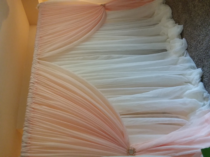 Peach and White Romantic Basic backdrop 20210605_181149.jpg