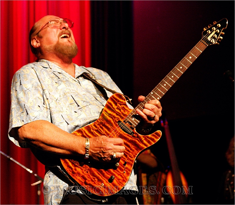 042111_0097.jpg :: Steve Cropper performing with Lester Chambers' Blues Revue - Yoshi's, San Francisco, Ca. 4/21/11