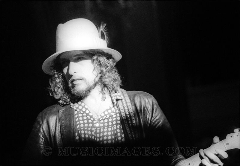 B105-12.jpg :: @ The Band's Last Waltz, Winterland, San Francisco, Ca. 11/25/76
