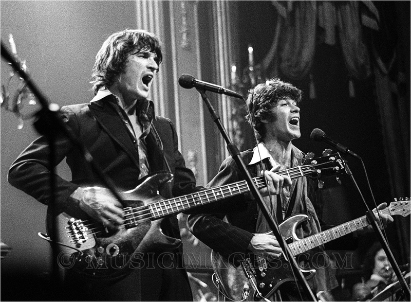 B111-16.jpg :: Rick Danko & Robbie Robertson @ The Band's Last Waltz - Winterland, San Francisco 11/25/76