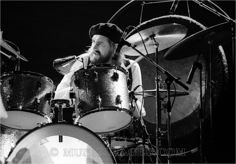 B155-15.jpg :: Mick Fleetwood - Berkeley Community Theater, Berkeley, Ca. 2/28/77