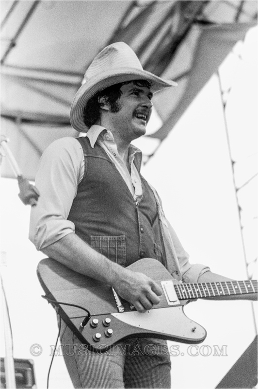 B205-25.jpg :: Oakland Stadium 7/2/77