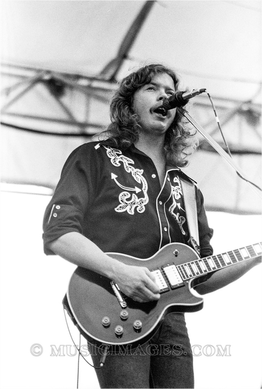 B205-26.jpg :: Oakland Stadium 7/2/77