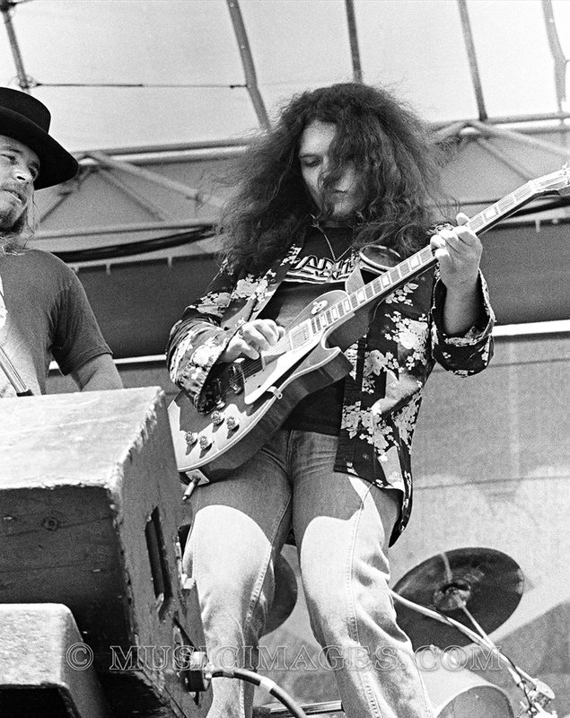 B208-7.jpg :: Oakland Stadium, Oakland, Ca 7/2/77