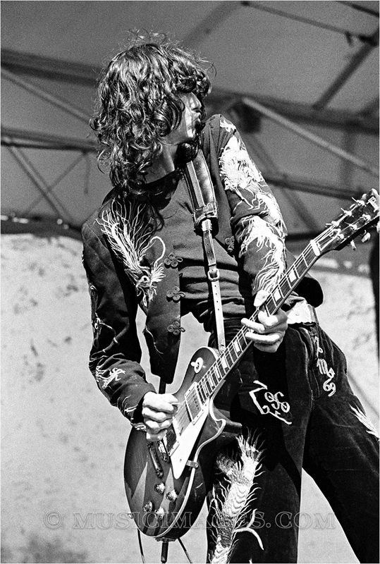 B218-5.jpg :: Oakland Stadium, Oakland, Ca. 7/23/77