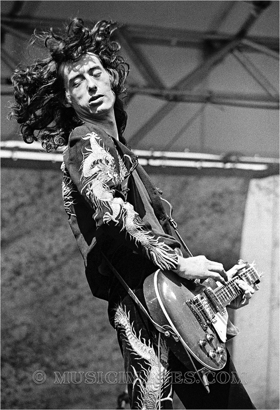 B218-7.jpg :: Oakland Stadium, Oakland, Ca. 7/23/77