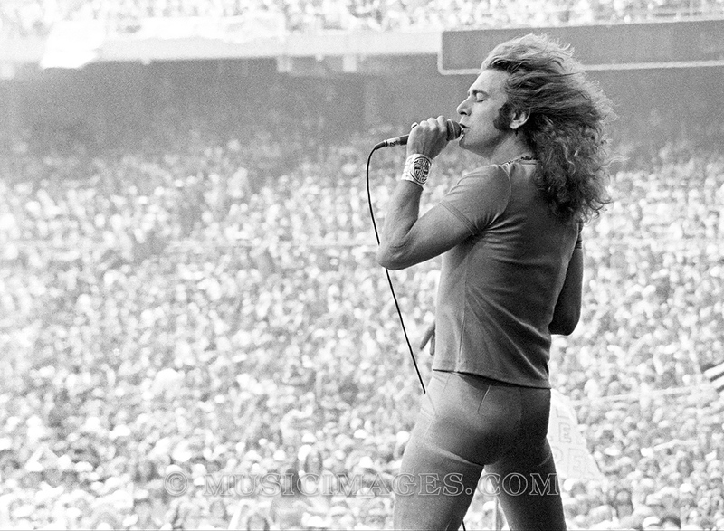 B219-18.jpg :: Oakland Stadium, Oakland, Ca. 7/23/77