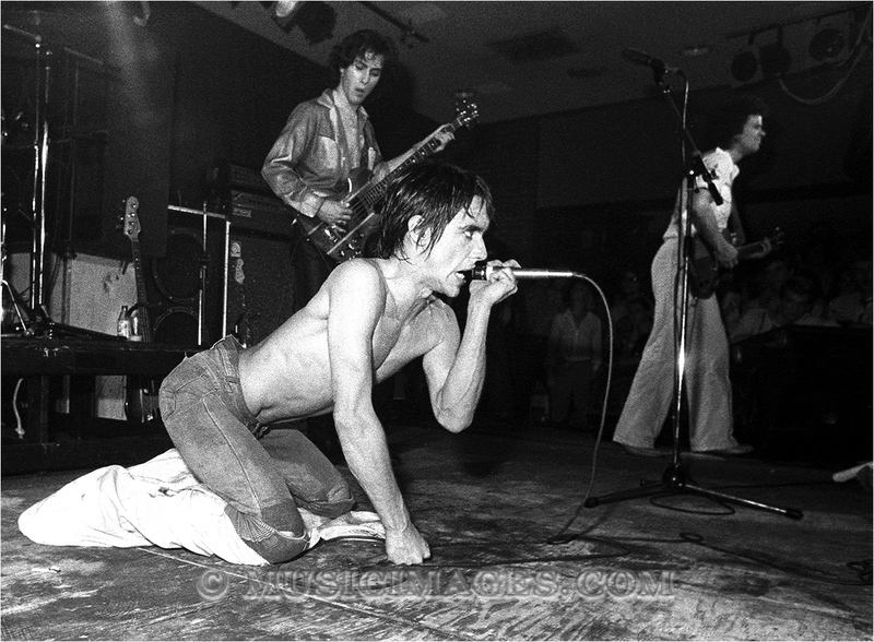 B278-14.jpg :: Old Waldorf club, San Francisco, Ca. 11/12/77