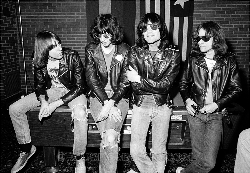 B335-6.jpg :: Old Waldorf club, San Francisco, Ca. 1/31/78