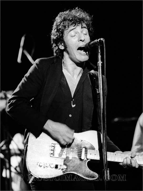 B399-9.jpg :: Berkeley Community Theater, Berkeley, Ca. 7/1/78