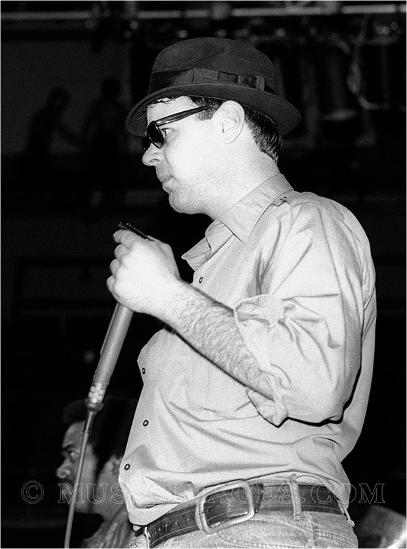 B473-28.jpg :: Dan Ackroyd during a Blues Brothers rehearsal - Winterland, San Francisco 12/31/78